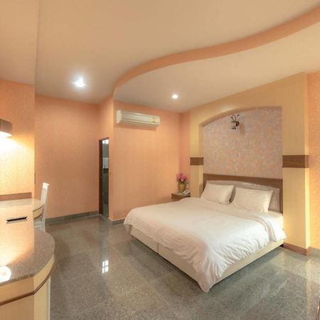Martina Hotel Surin Exterior foto