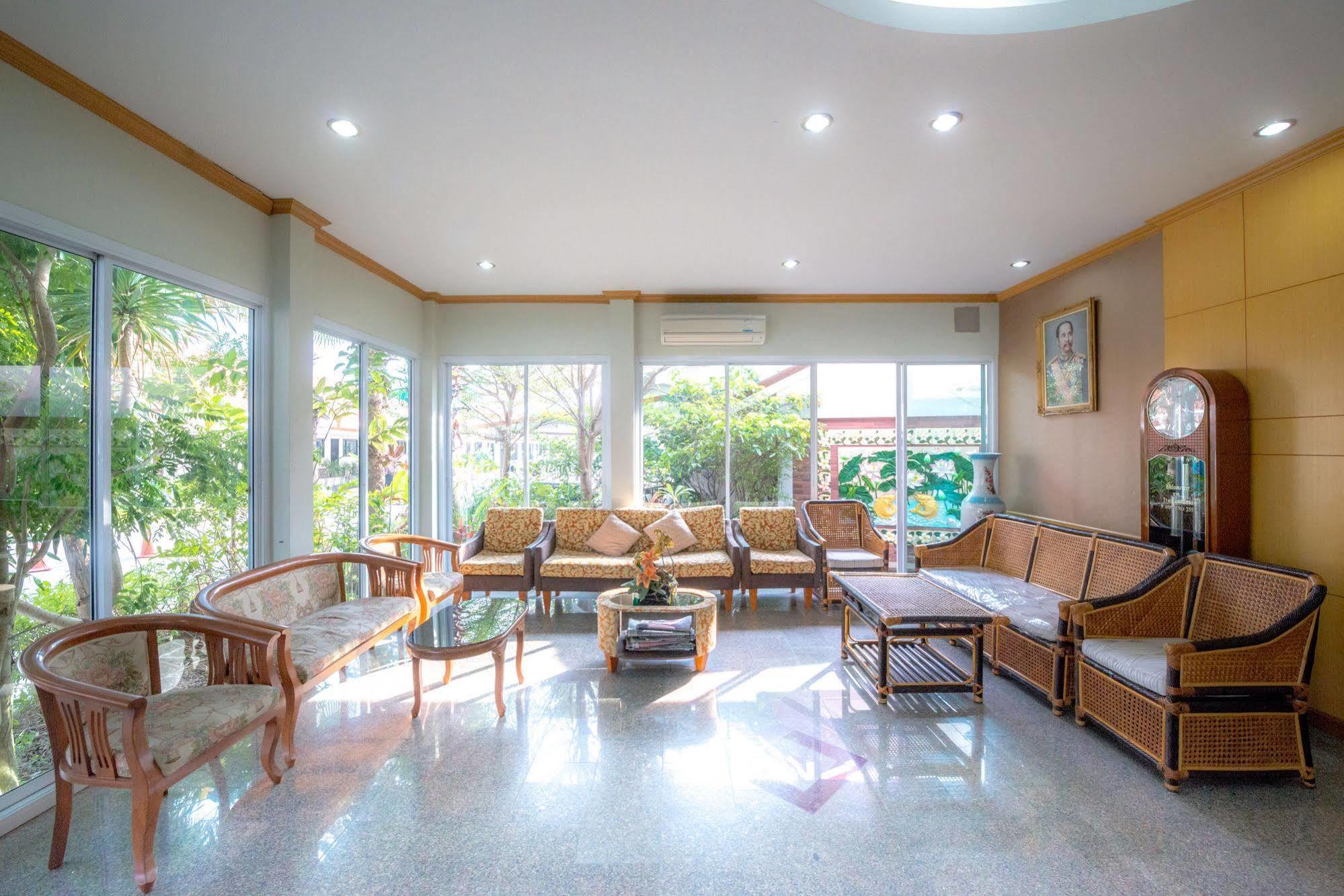 Martina Hotel Surin Exterior foto