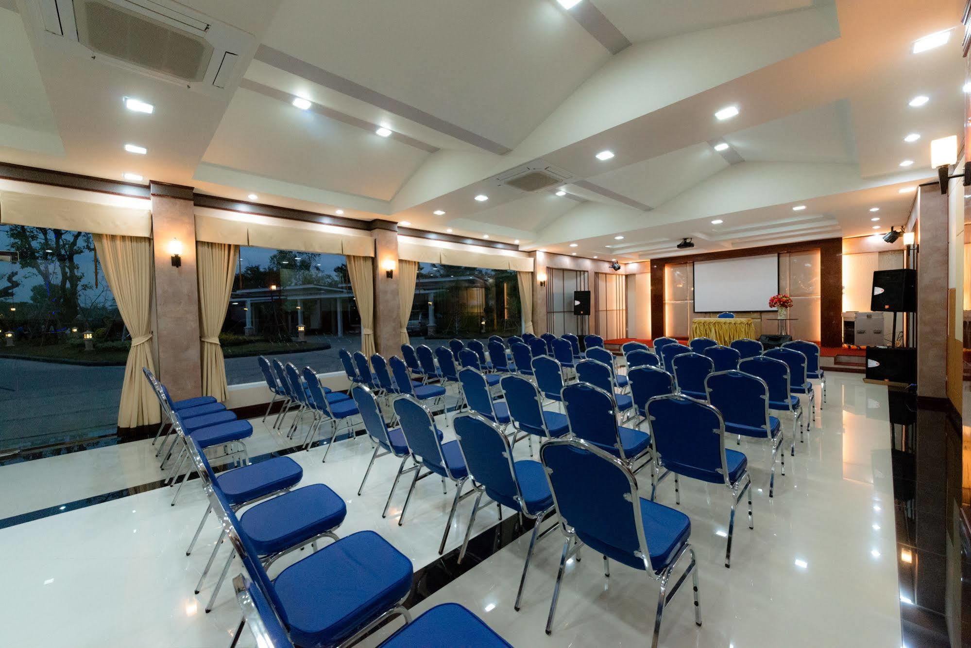 Martina Hotel Surin Exterior foto